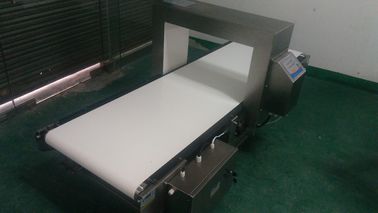 Przenośne przenośniki taśmowe Wykrywacze metali do mleka w proszku, 1 rok gwarancji